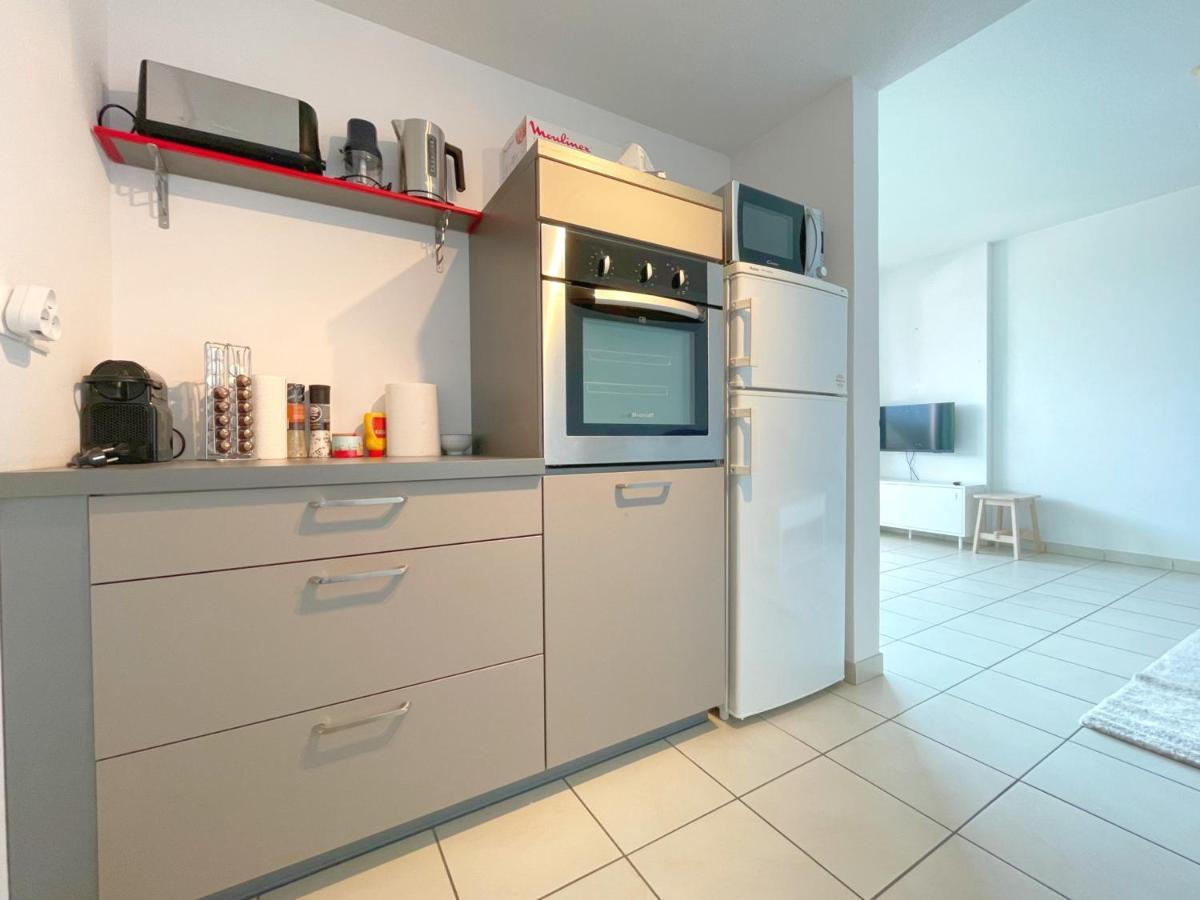 3P Climatise Avec Parking, Piscine, Proche Plage Et Commerces A Sete - Fr-1-338-497 Exterior photo
